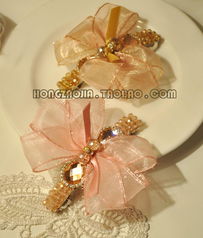 進(jìn)口韓國水鉆大蝴蝶結(jié)發(fā)飾 流行美發(fā)首飾新風(fēng)尚