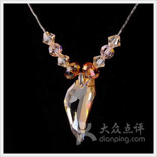 璀璨新光 探索飾品批發(fā)零售的璀璨世界，聚焦項(xiàng)鏈、細(xì)鏈與美發(fā)飾品